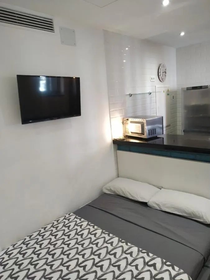 Altozano Room III, Estudió centro de Málaga Gayfriendly, Wi-Fi gratis